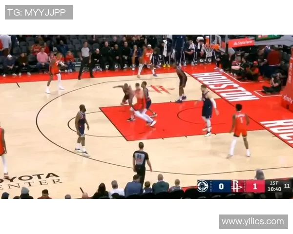 篮网与快船精彩对决回放22日全场亮点回顾与分析