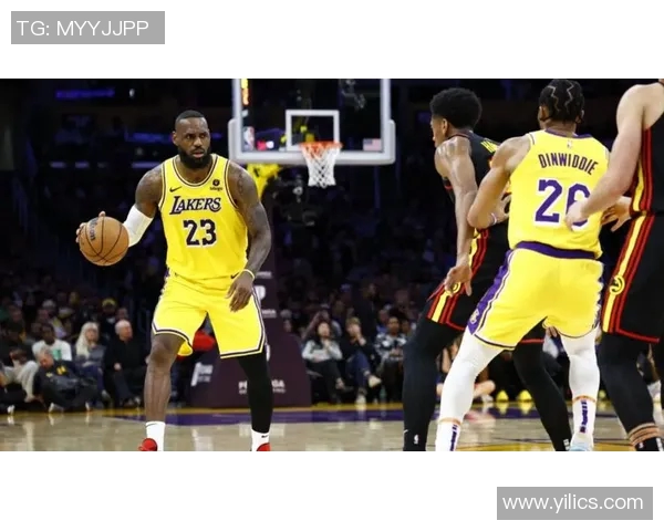 湖人对阵老鹰精彩瞬间回顾与赛场照片分享